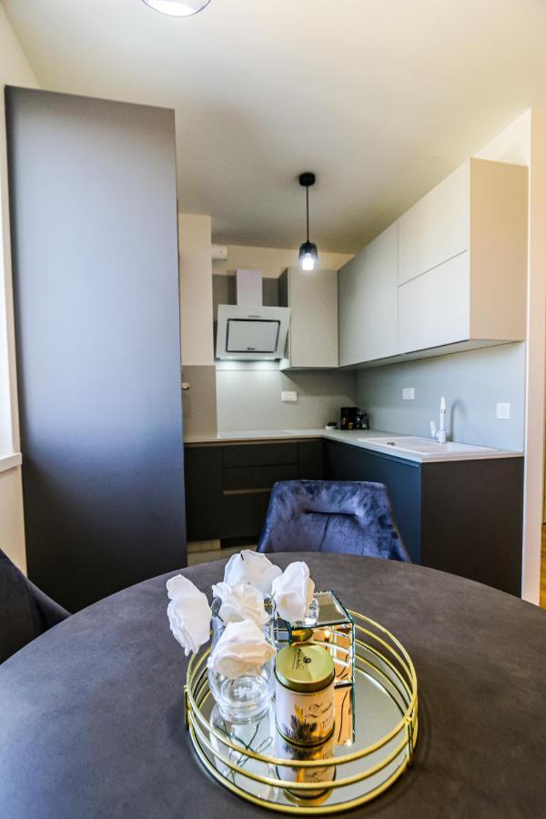 Luce Gold Apartment 扎达尔 外观 照片